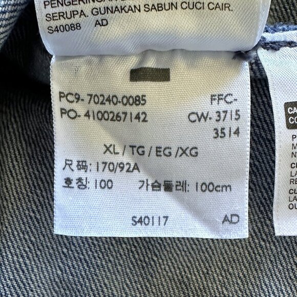 Levi's Stretch Denim Medium Wash Trucker Jacket - Picture 10 of 10